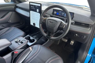 Vehicle Thumbnail 12