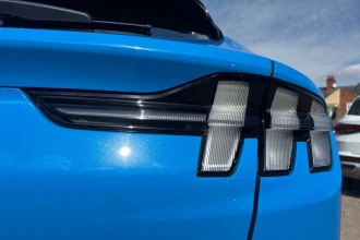Vehicle Thumbnail 37