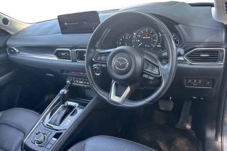 Vehicle Thumbnail 12