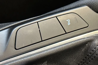 Vehicle Thumbnail 35