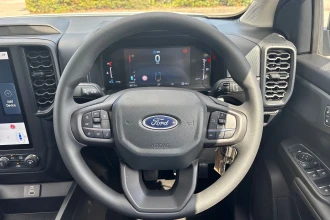 Vehicle Thumbnail 30