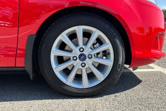 Vehicle Thumbnail 18