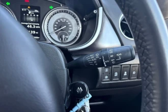 Vehicle Thumbnail 22