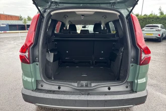 Vehicle Thumbnail 25