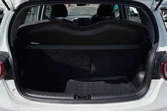 Vehicle Thumbnail 17