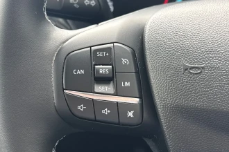 Vehicle Thumbnail 30