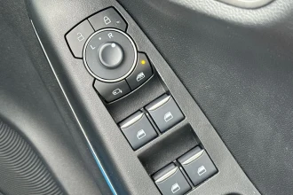 Vehicle Thumbnail 33
