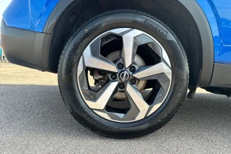 Vehicle Thumbnail 19