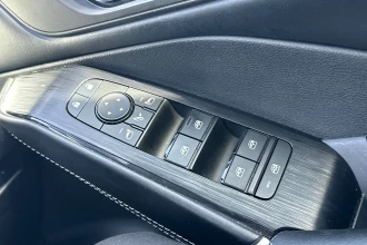 Vehicle Thumbnail 31