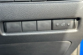 Vehicle Thumbnail 33