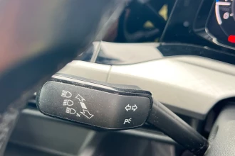 Vehicle Thumbnail 51