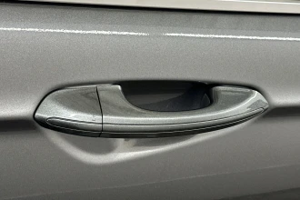 Vehicle Thumbnail 30