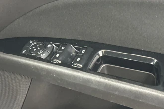 Vehicle Thumbnail 31