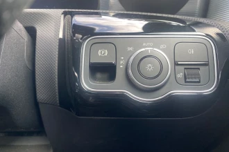 Vehicle Thumbnail 24