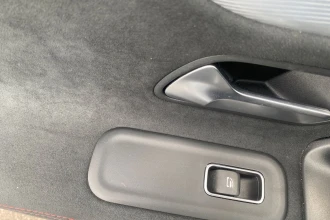Vehicle Thumbnail 34