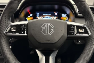 Vehicle Thumbnail 11