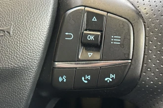 Vehicle Thumbnail 32