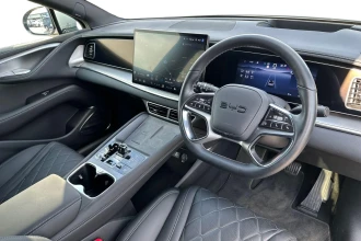 Vehicle Thumbnail 12