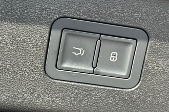 Vehicle Thumbnail 24