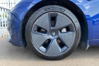 Vehicle Thumbnail 19