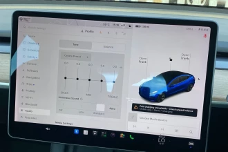 Vehicle Thumbnail 36