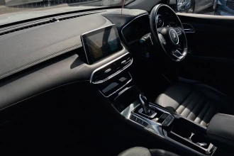 Vehicle Thumbnail 14