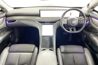 Vehicle Thumbnail 13