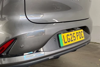 Vehicle Thumbnail 18