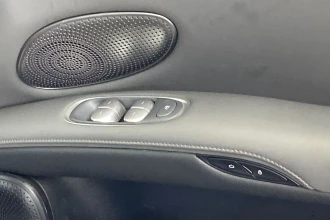 Vehicle Thumbnail 32