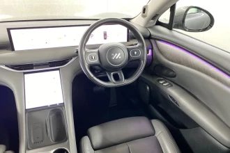 Vehicle Thumbnail 35