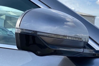 Vehicle Thumbnail 30