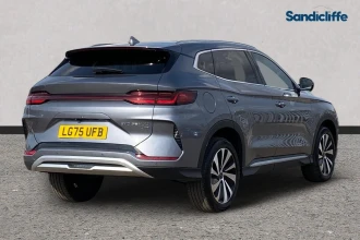 Vehicle Thumbnail 4