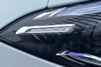 Vehicle Thumbnail 30