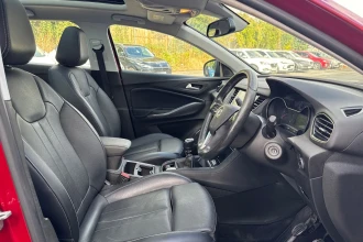 Vehicle Thumbnail 22