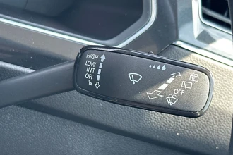 Vehicle Thumbnail 32