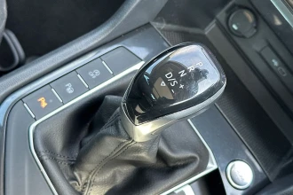 Vehicle Thumbnail 38