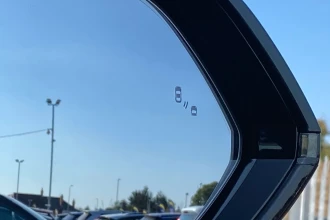 Vehicle Thumbnail 33