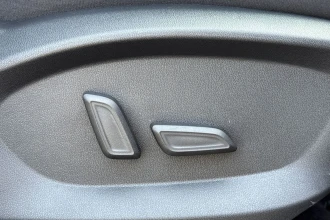 Vehicle Thumbnail 36