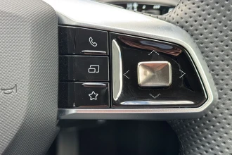 Vehicle Thumbnail 35