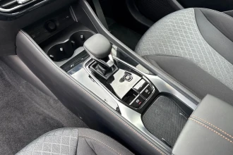 Vehicle Thumbnail 42