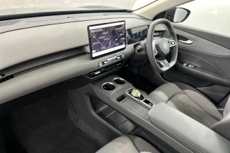 Vehicle Thumbnail 14