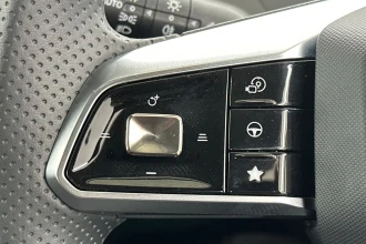 Vehicle Thumbnail 37