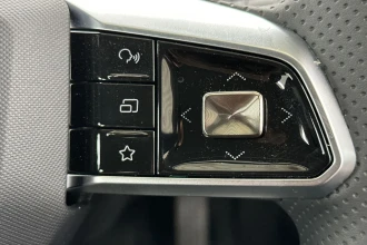 Vehicle Thumbnail 38