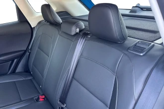 Vehicle Thumbnail 16