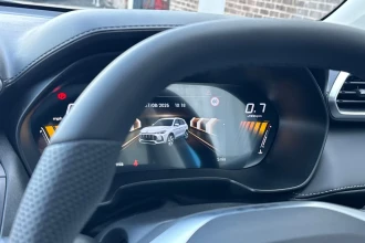 Vehicle Thumbnail 38