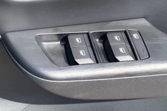 Vehicle Thumbnail 24