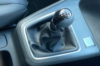 Vehicle Thumbnail 28