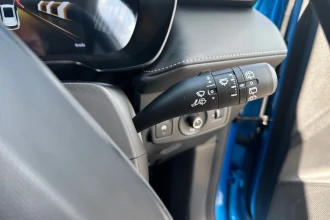 Vehicle Thumbnail 30