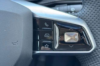 Vehicle Thumbnail 40