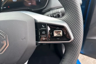Vehicle Thumbnail 30